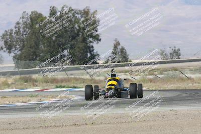 media/Jun-02-2024-CalClub SCCA (Sun) [[05fc656a50]]/Group 4/Qualifying/